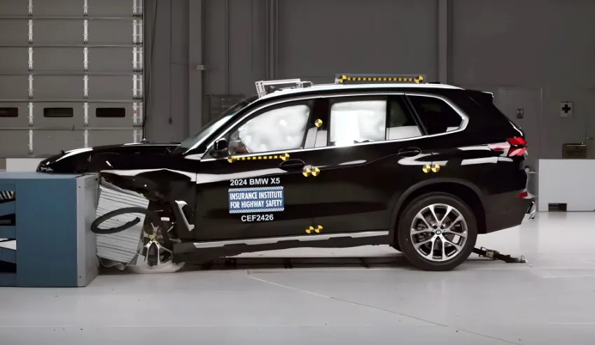 BMW X5 SUV crash test